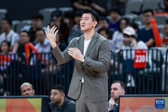 深圳马可波罗大胜浙江浙商证券 沈阳史密斯砍下