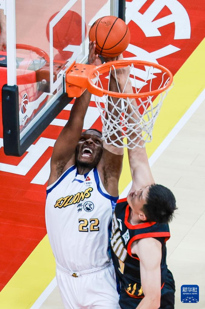 深圳马可波罗大胜浙江浙商证券 沈阳史密斯砍下