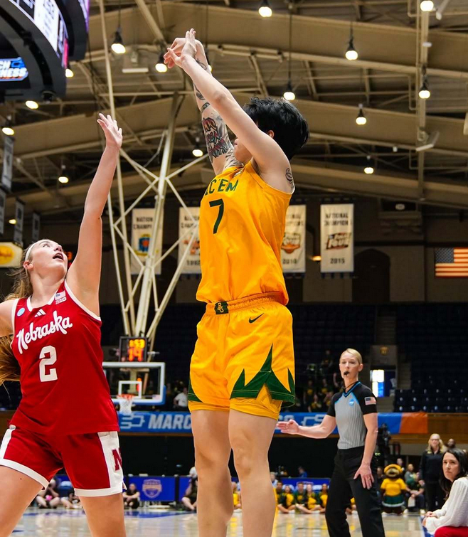 邓雨婷转学引关注，或迎国家队征召新机遇