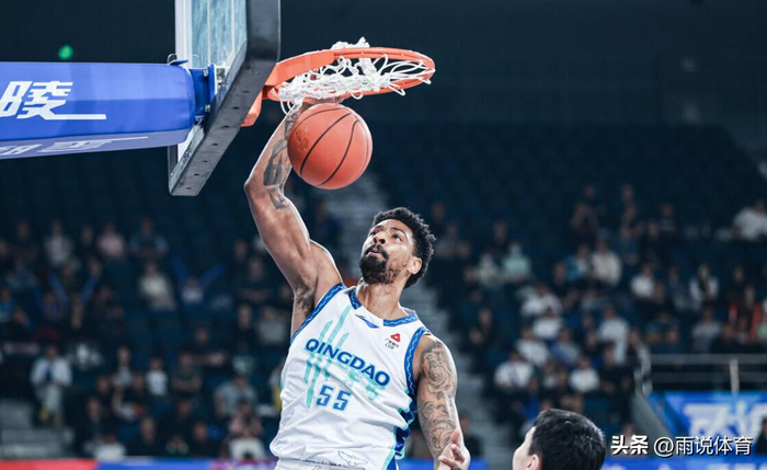 北京首钢签约威廉姆斯 青岛新援奎因奥内斯将迎