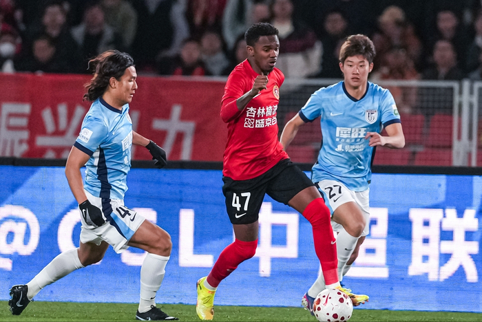 大连英博五连胜刷新队史纪录 辽宁铁人两连败主